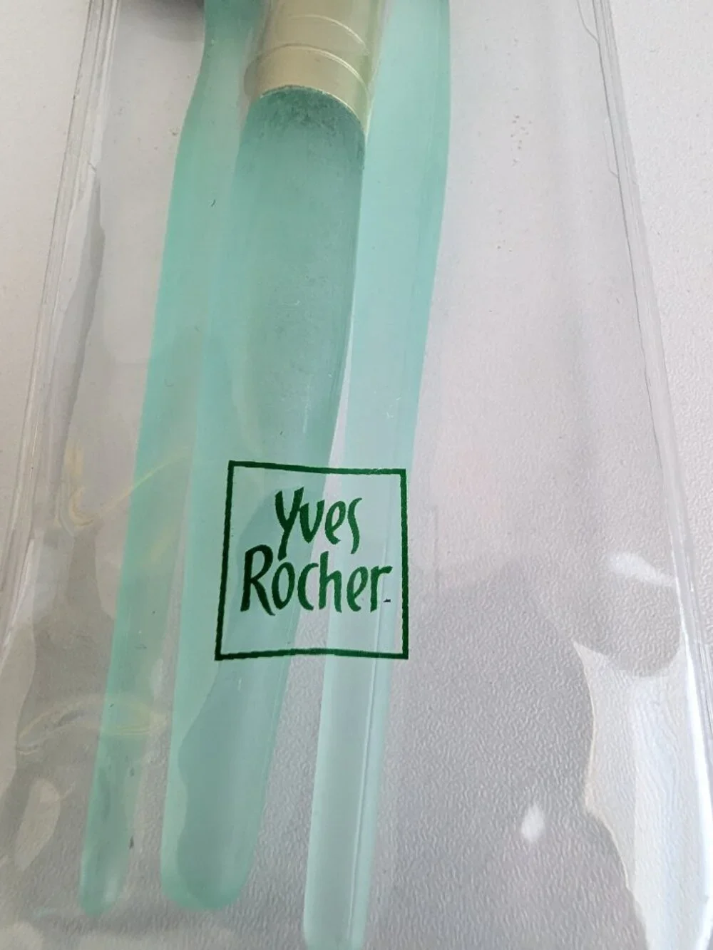 Vintage Yves Rocher Cosmetic Brush Lip Eyebrow Powder Pale Green Handles NOS